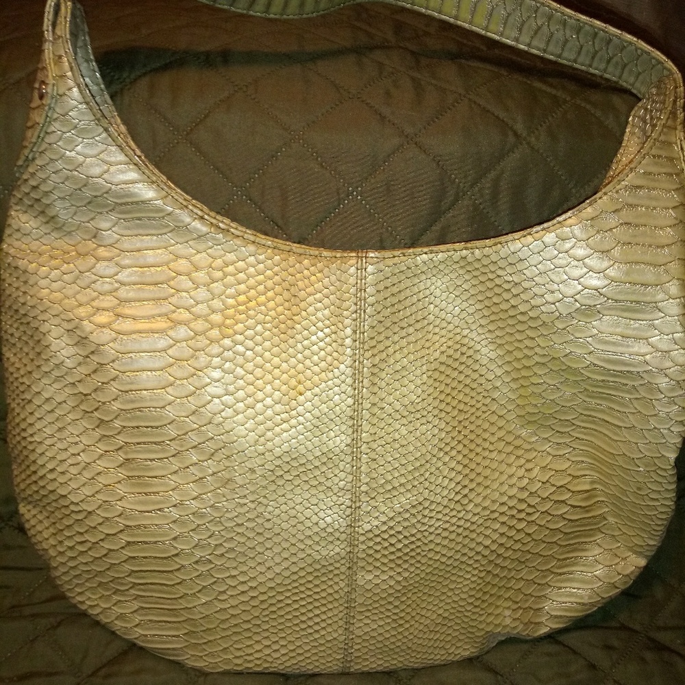Excellent used condition Devi Kroell